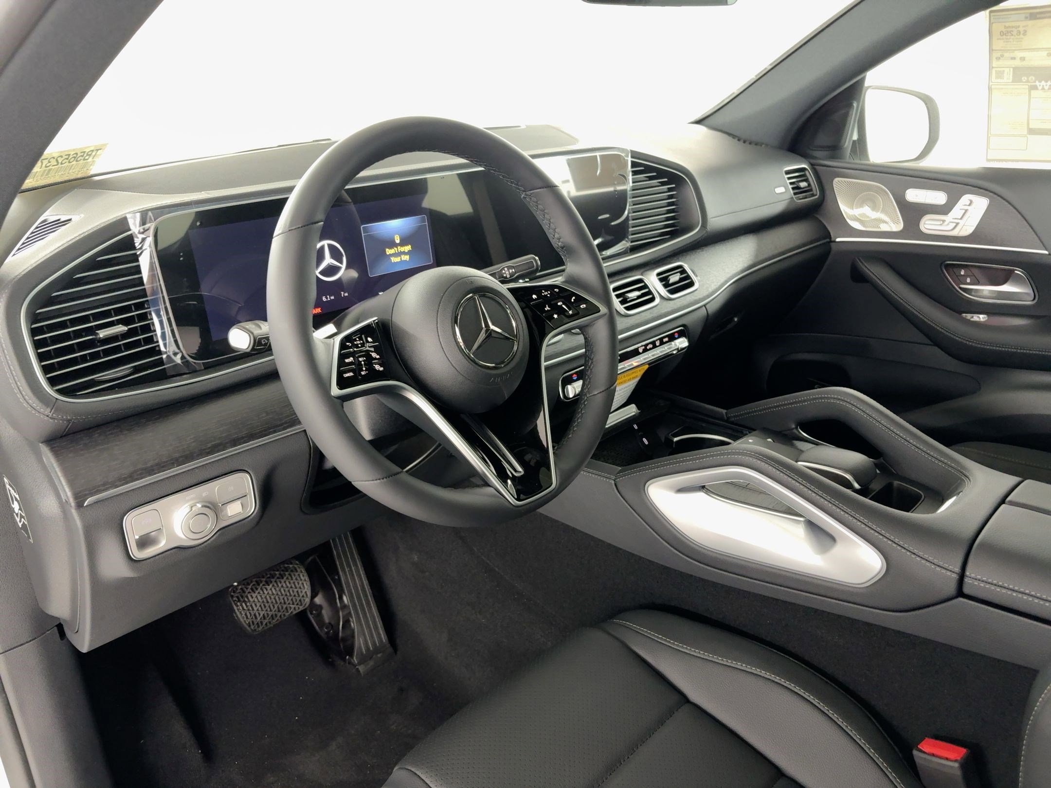 2026 Mercedes Benz GLE 450 4MATIC photo 4