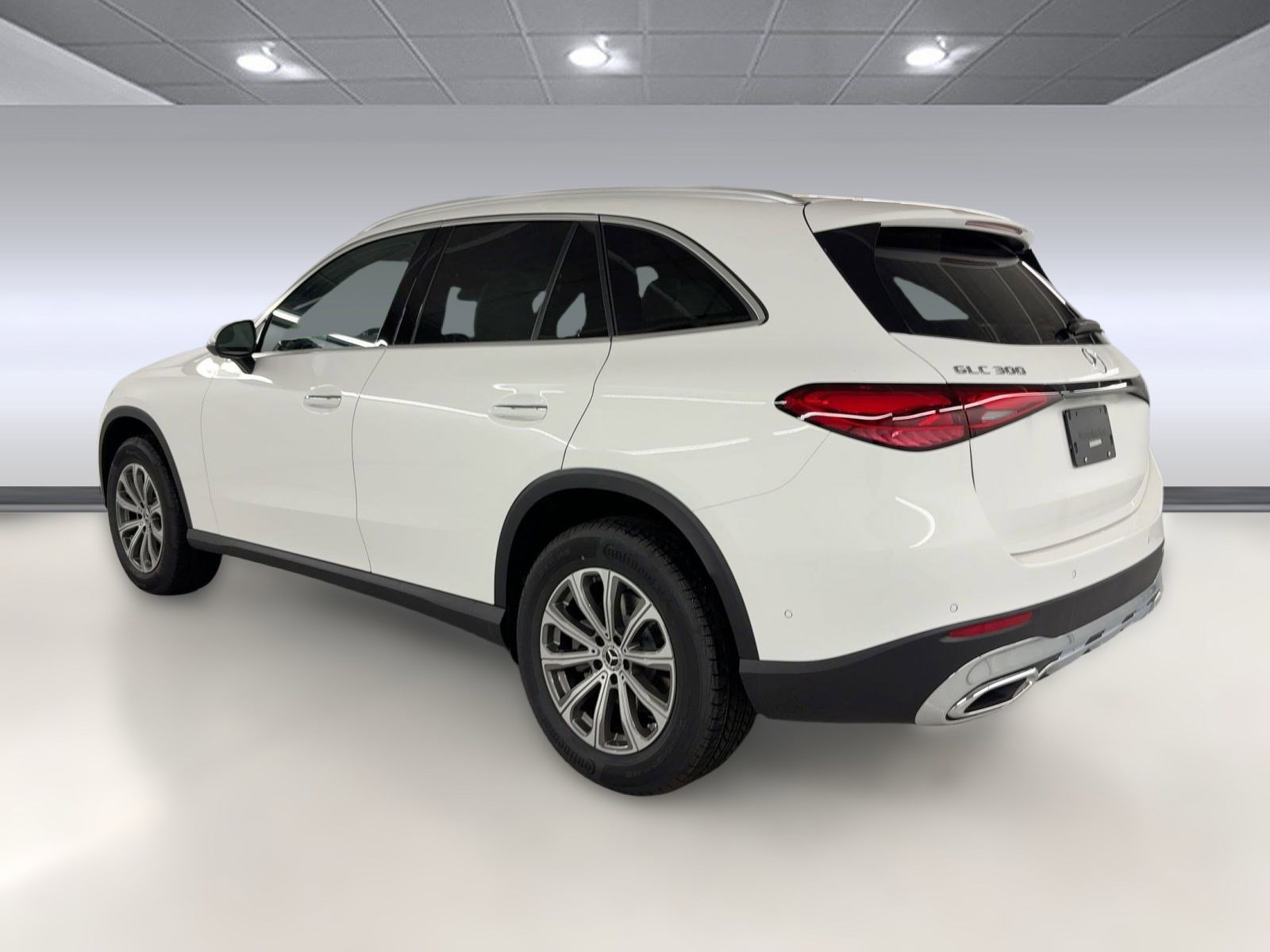 2026 Mercedes Benz GLC 300 photo 3