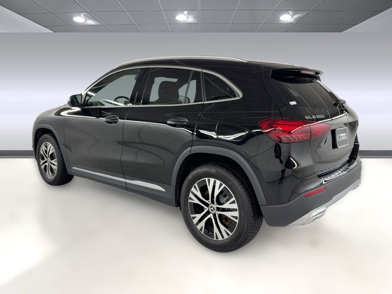 2025 Mercedes Benz GLA 250 photo 3