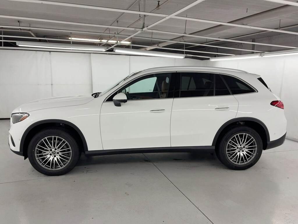 New 2026 Mercedes-Benz GLC 300 SUV
