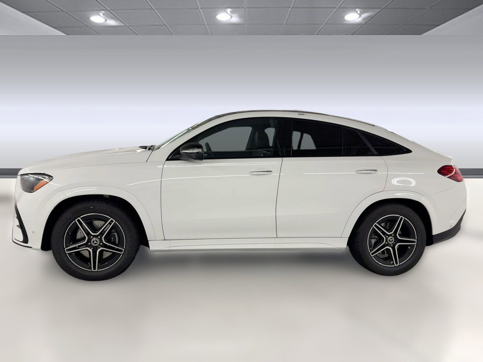 2026 Mercedes Benz GLE 450 4MATIC photo 2