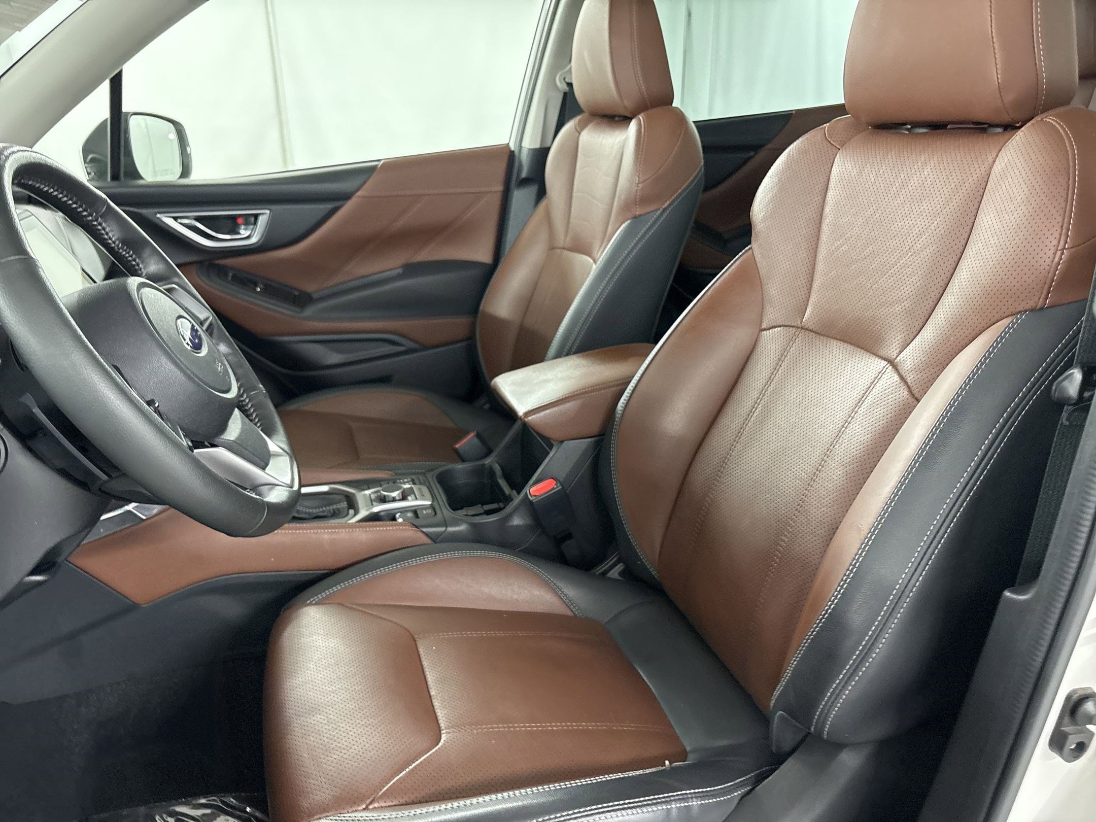 2022 Subaru Forester Touring photo 4