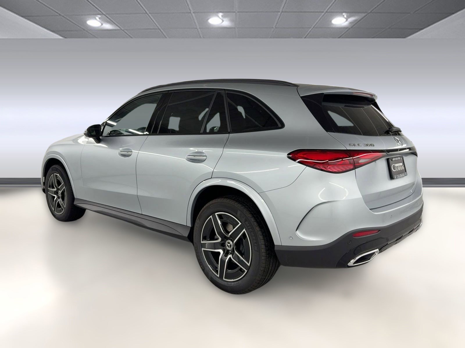 2026 Mercedes Benz GLC 300 4MATIC photo 3