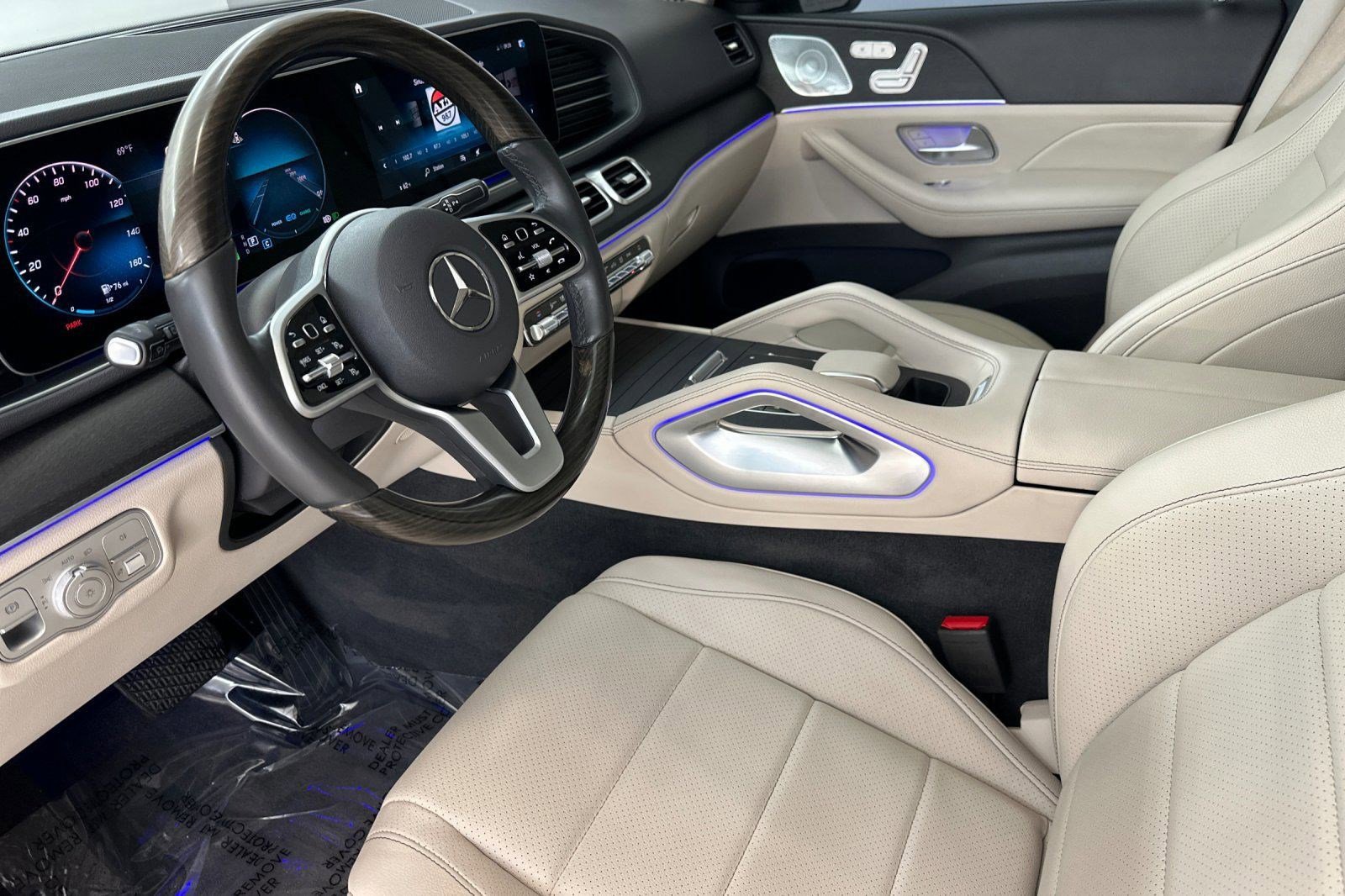 2020 Mercedes Benz GLE 450 4MATIC photo 3