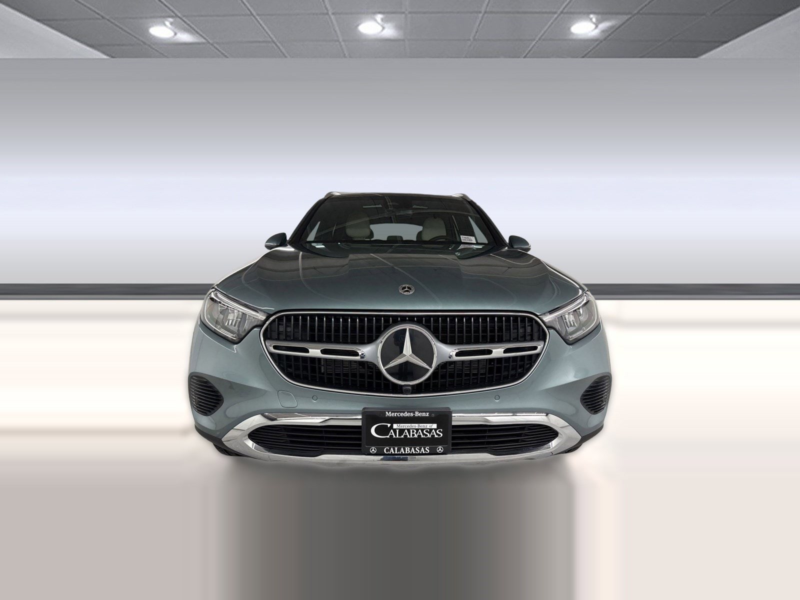 2026 Mercedes-Benz GLC 300 photo 5
