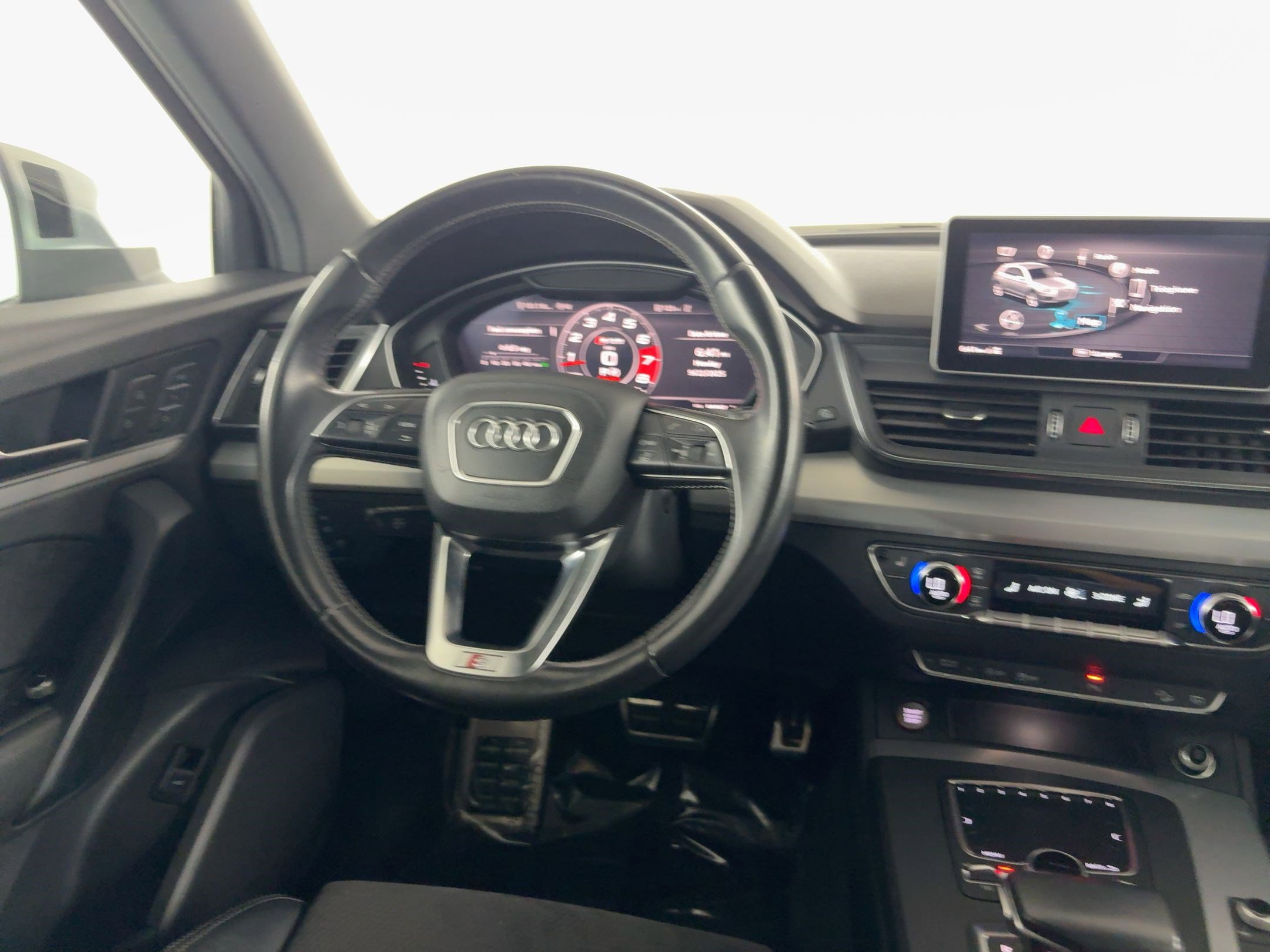 2018 Audi SQ5 Premium Plus photo 3