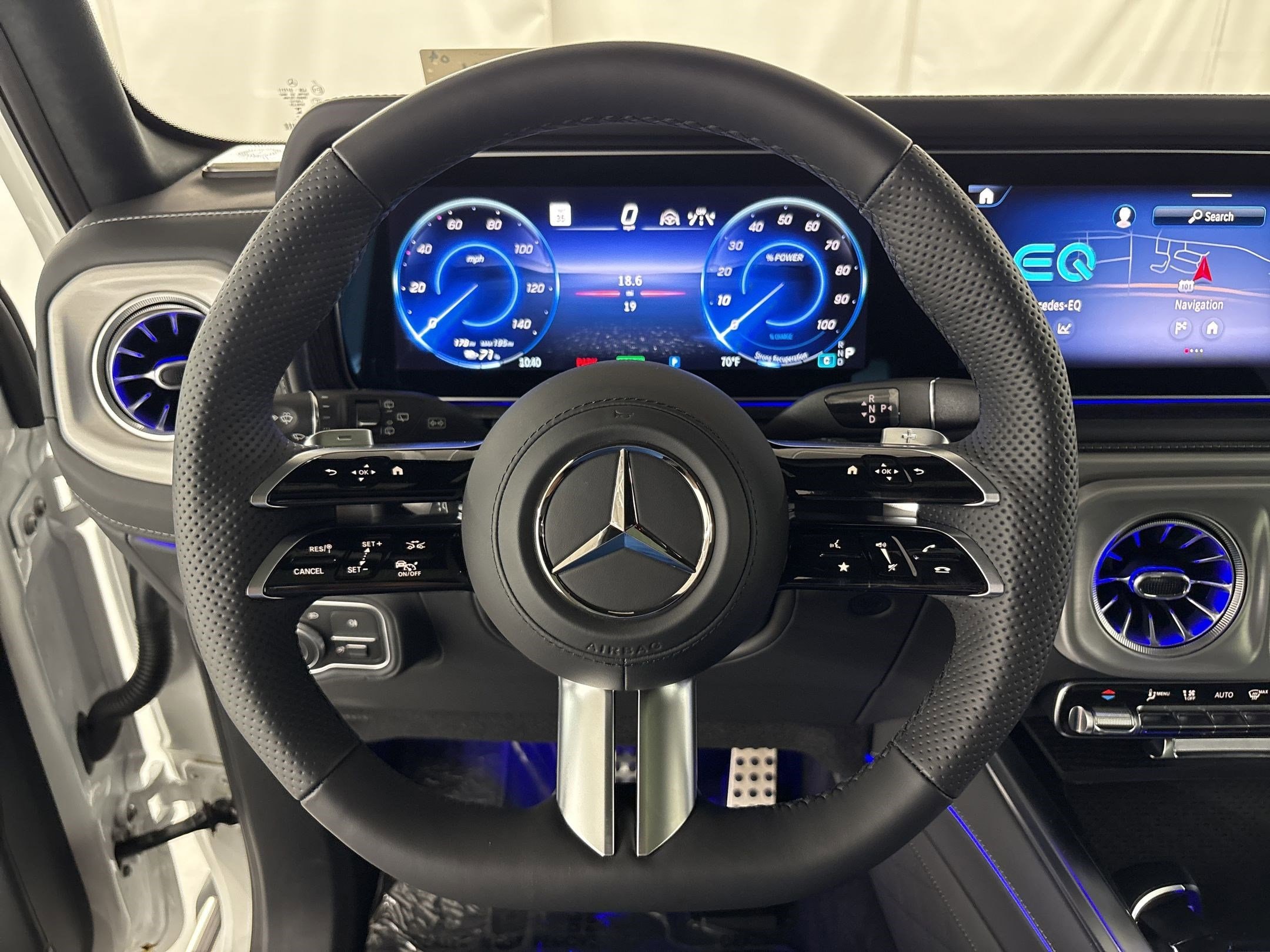 2025 Mercedes-Benz G-Class G580 - Photo 14