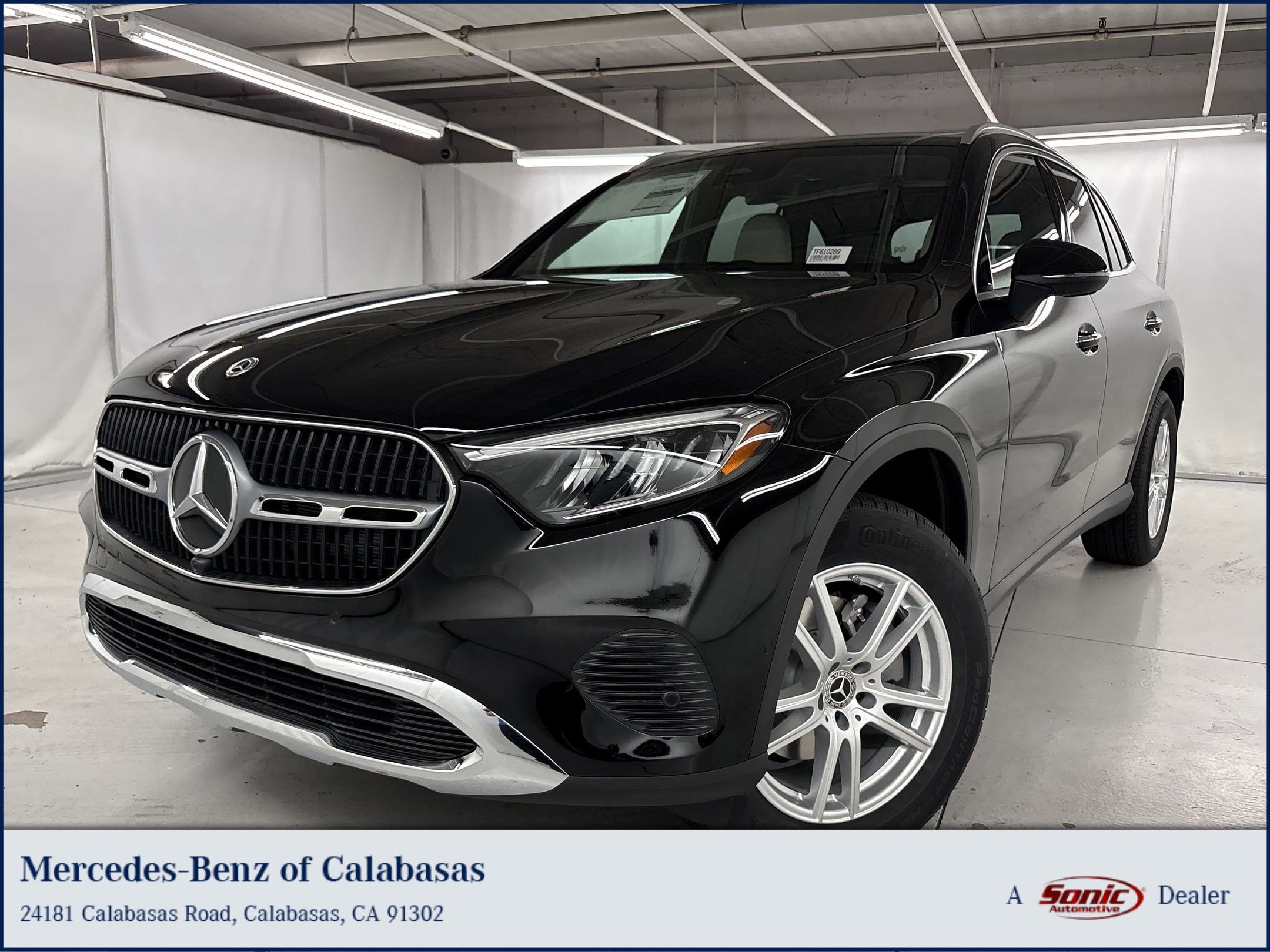 2026 Mercedes-Benz GLC GLC 300's photo