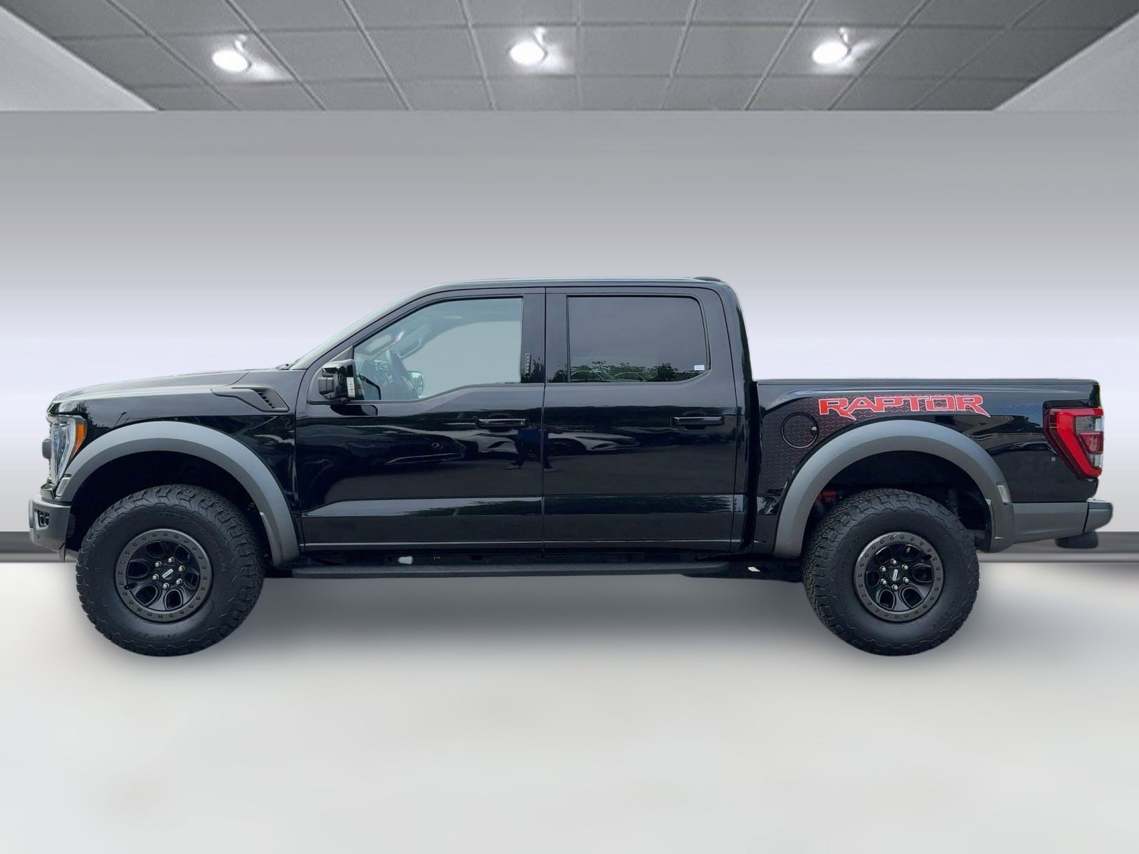 2023 Ford F-150 Raptor photo 2