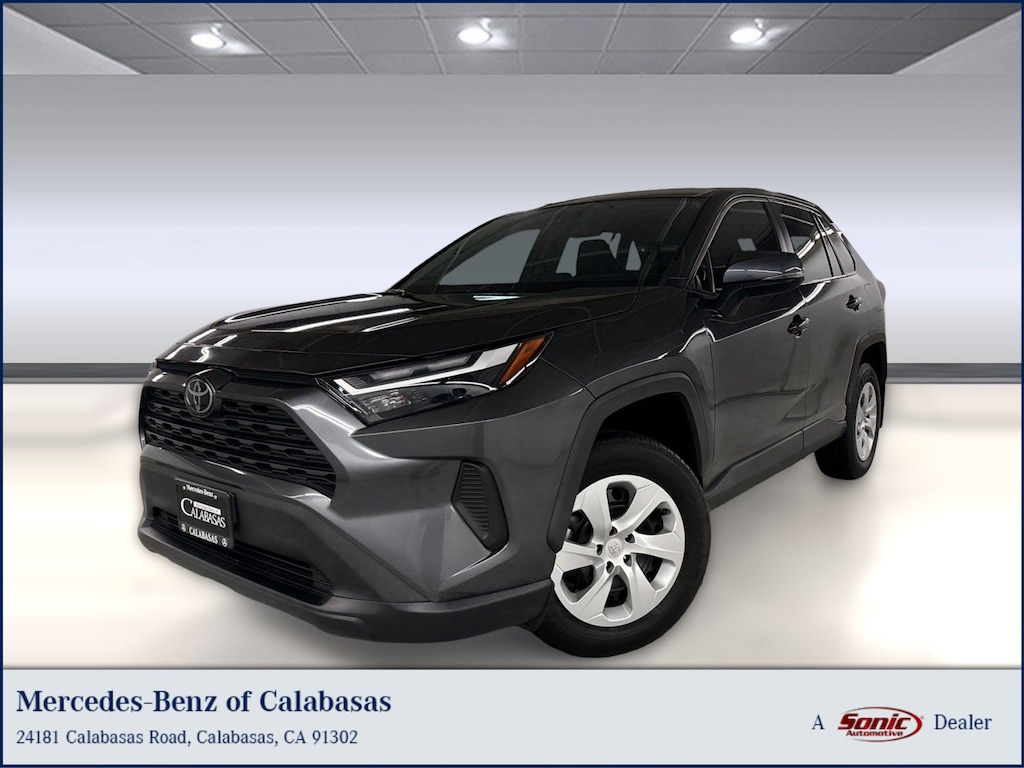 Used 2024 Toyota RAV4 LE SUV
