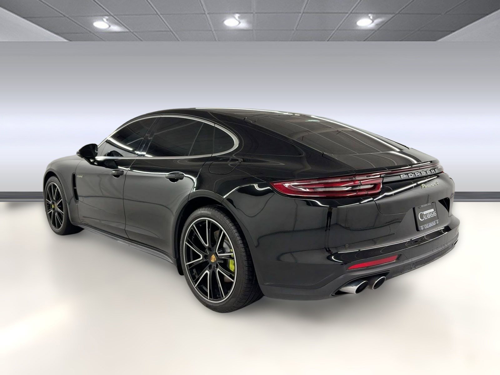 2018 Porsche Panamera E-Hybrid 4 photo 3