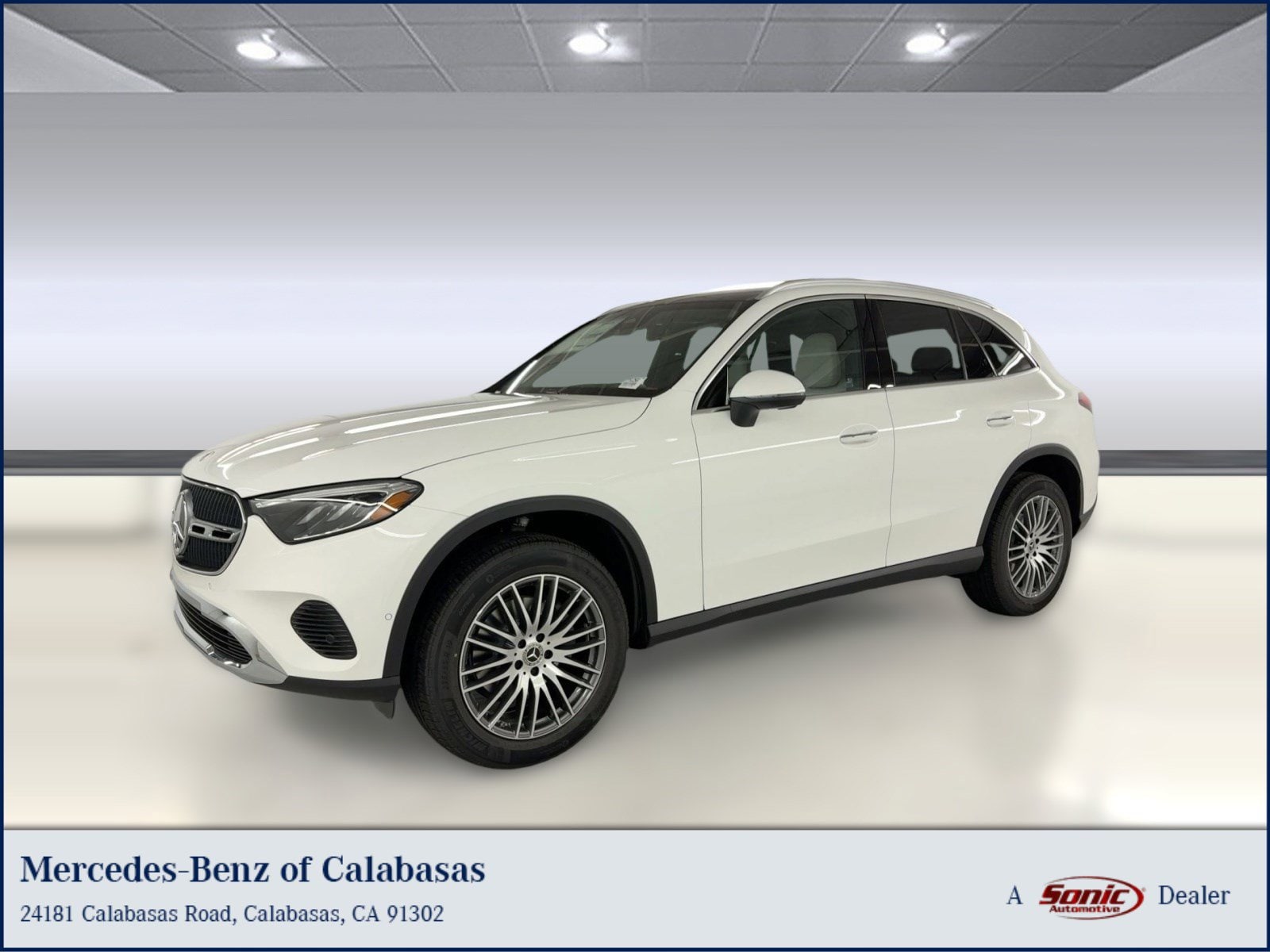 2026 Mercedes-Benz GLC Base's photo