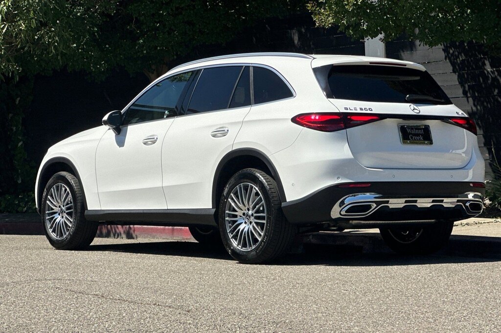 New 2026 Mercedes-Benz GLC 300 4MATIC SUV