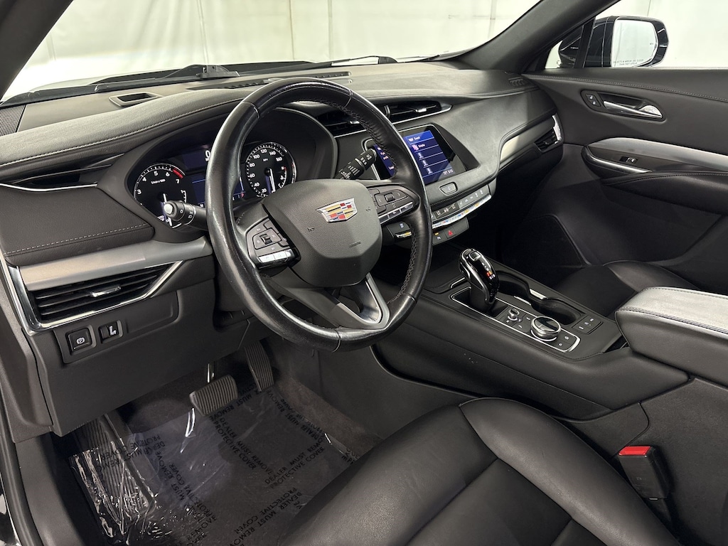 Used 2022 CADILLAC XT4 Premium Luxury SUV