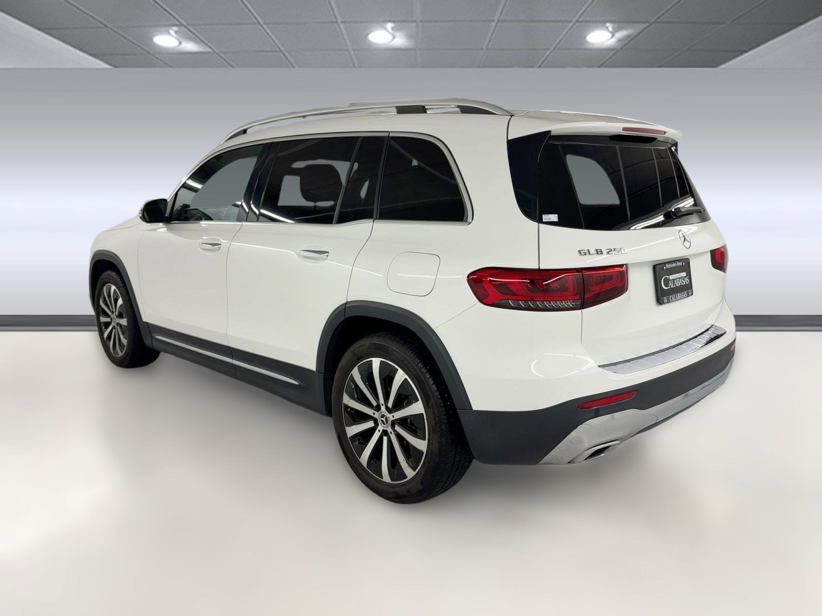 2021 Mercedes Benz GLB 250 photo 3