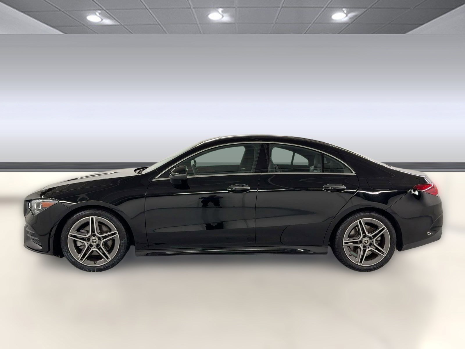 2023 Mercedes Benz CLA 250 4MATIC photo 2
