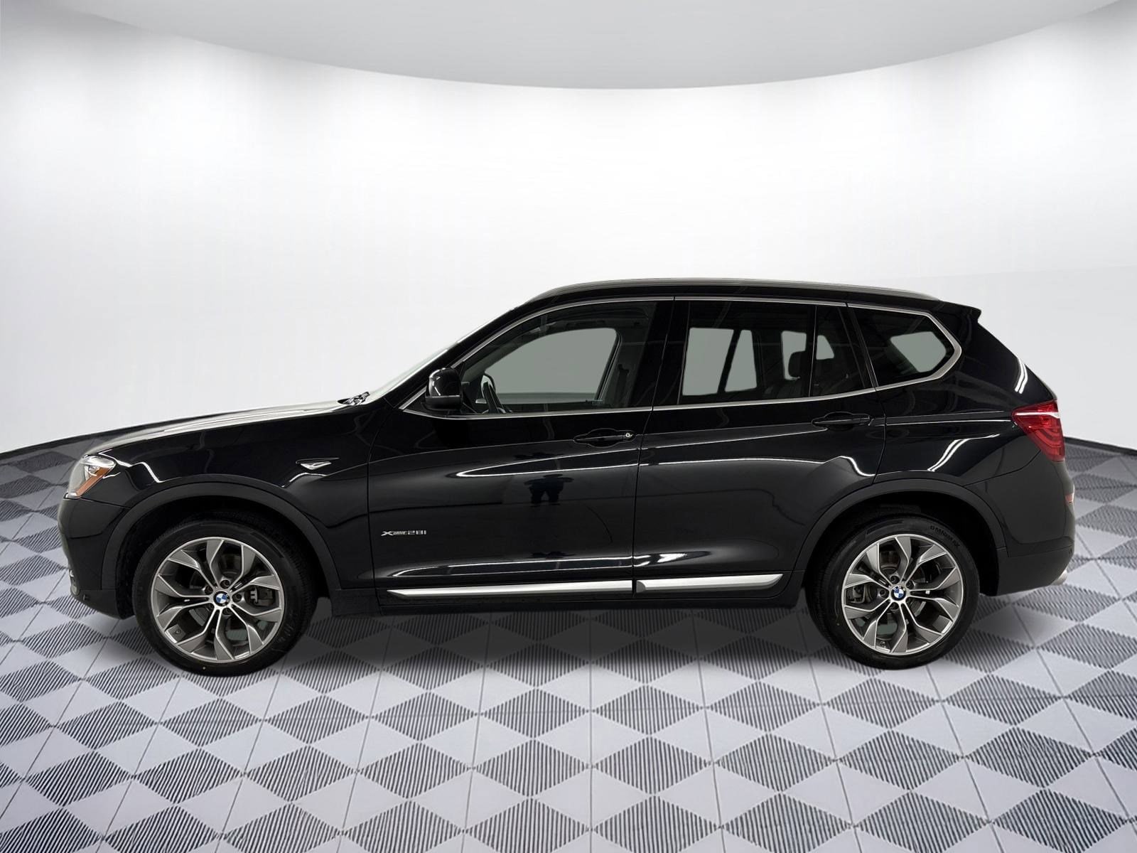 Used 2017 BMW X3 xDrive28i with VIN 5UXWX9C59H0D96153 for sale in Calabasas, CA