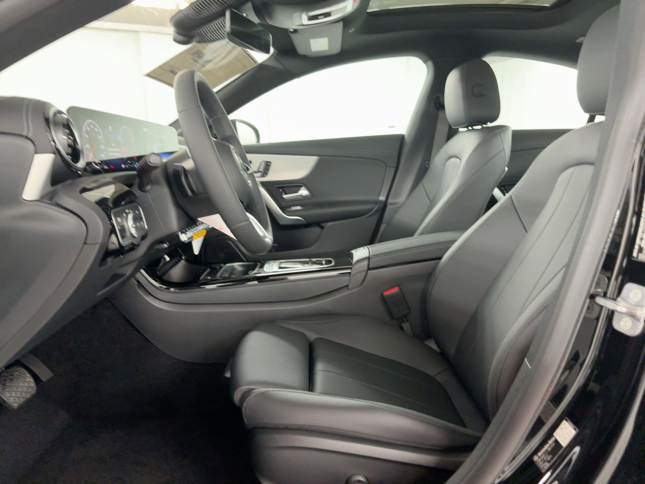 2026 Mercedes-Benz CLA 250 photo 4