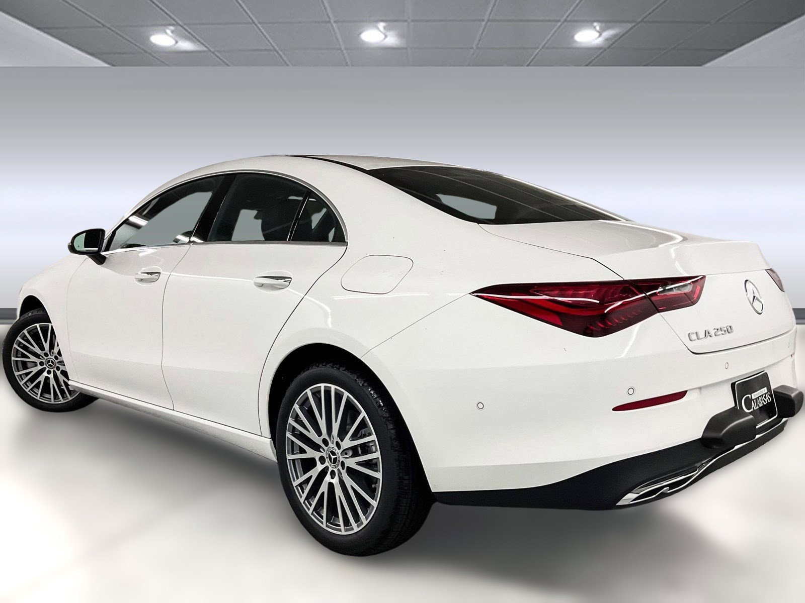 2025 Mercedes Benz CLA 250 photo 2
