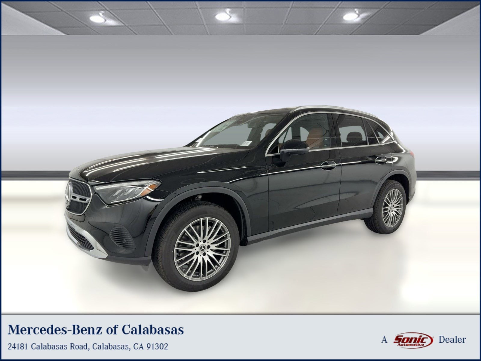 2026 Mercedes-Benz GLC Base's photo