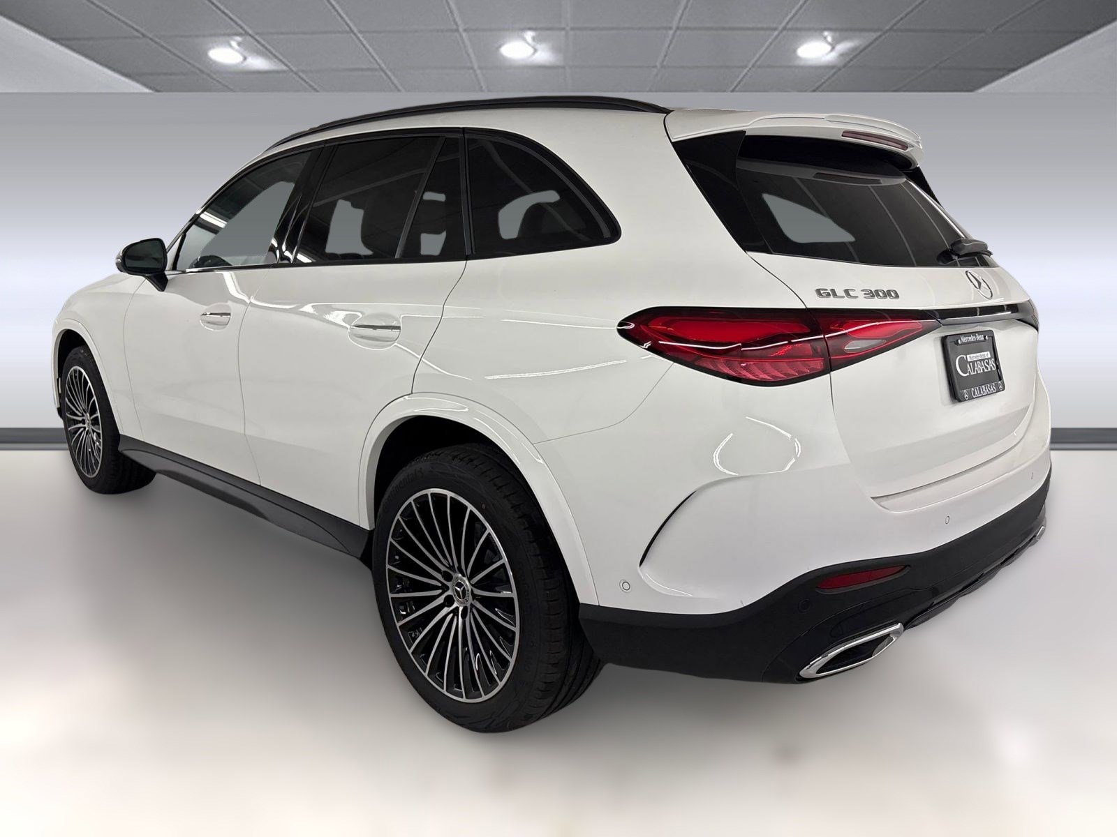 2026 Mercedes Benz GLC 300 photo 2