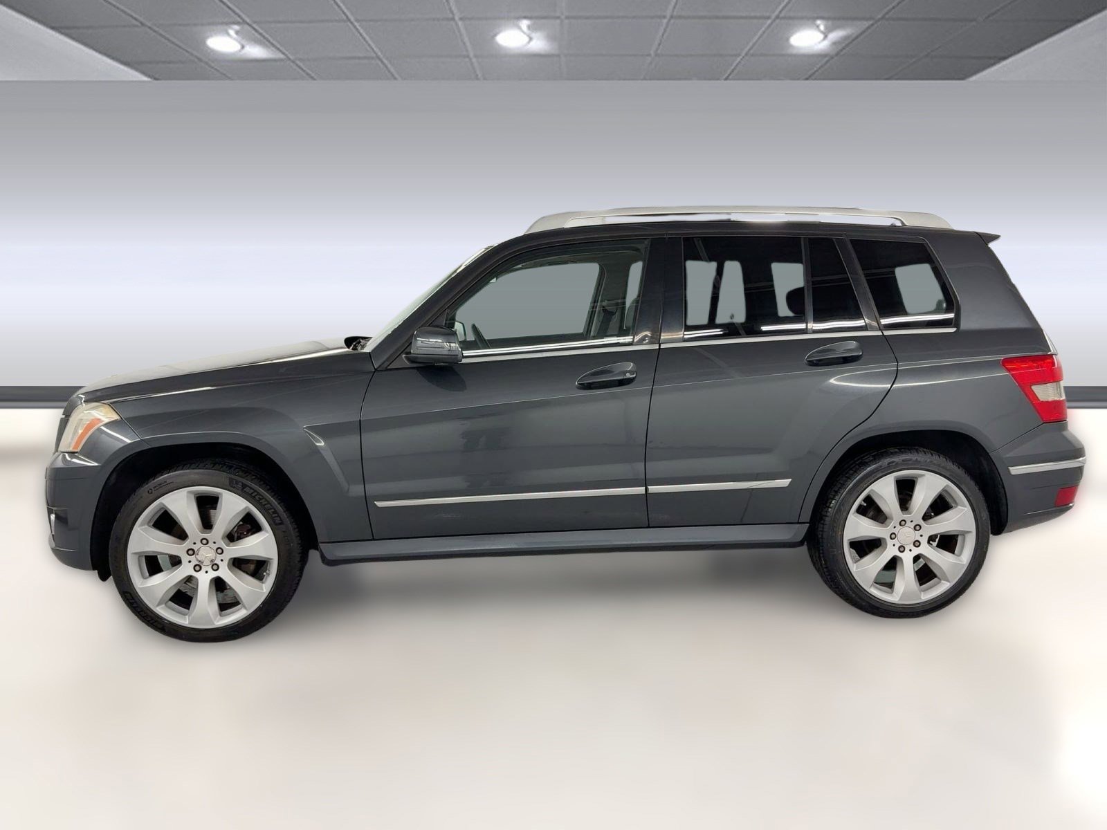 2011 Mercedes Benz GLK 350 photo 2