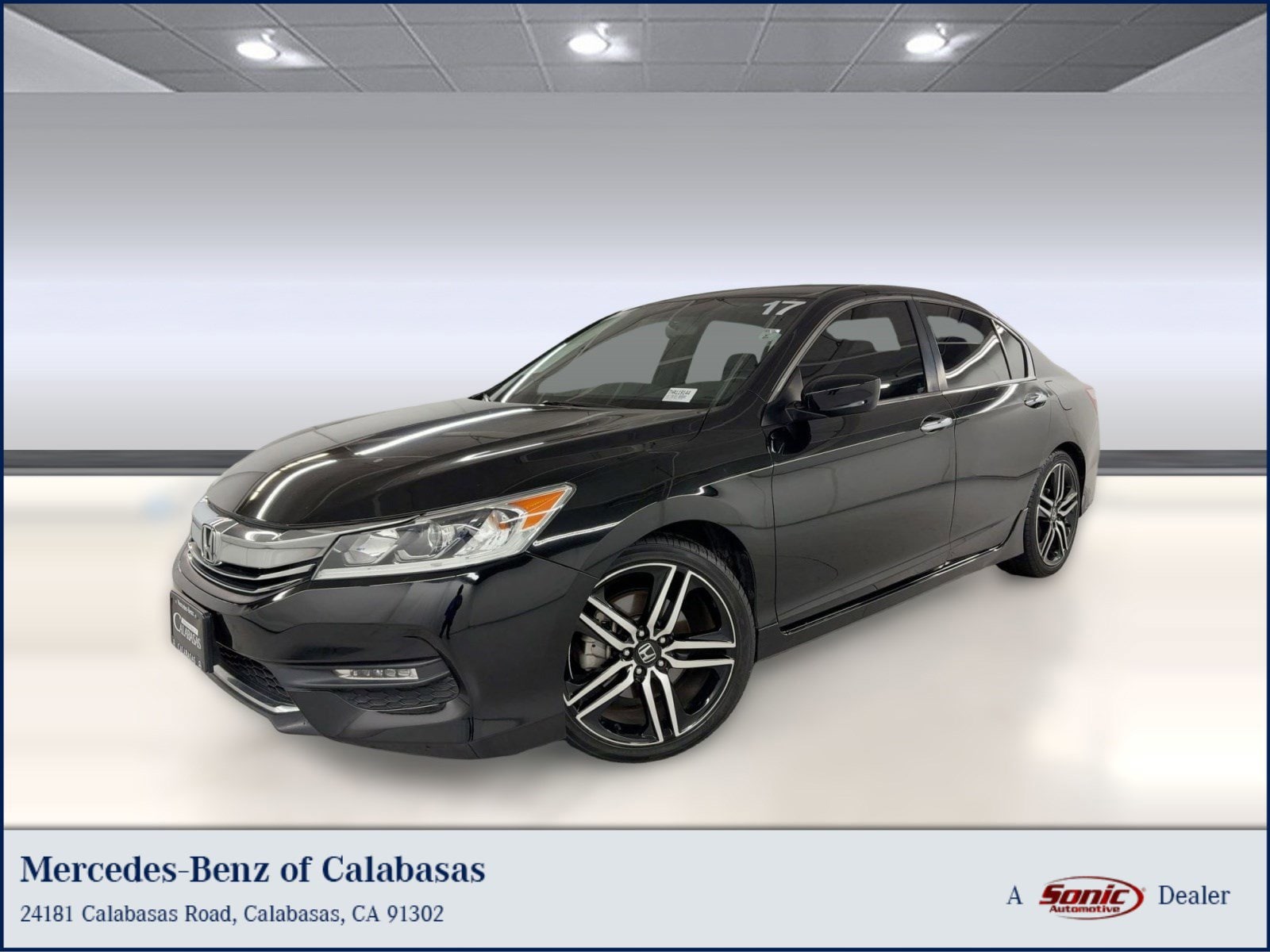 2017 Honda Accord Sport's photo