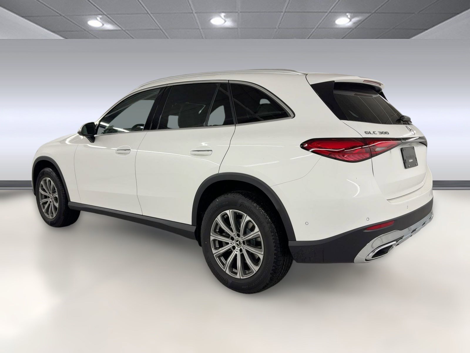 2026 Mercedes Benz GLC 300 photo 2