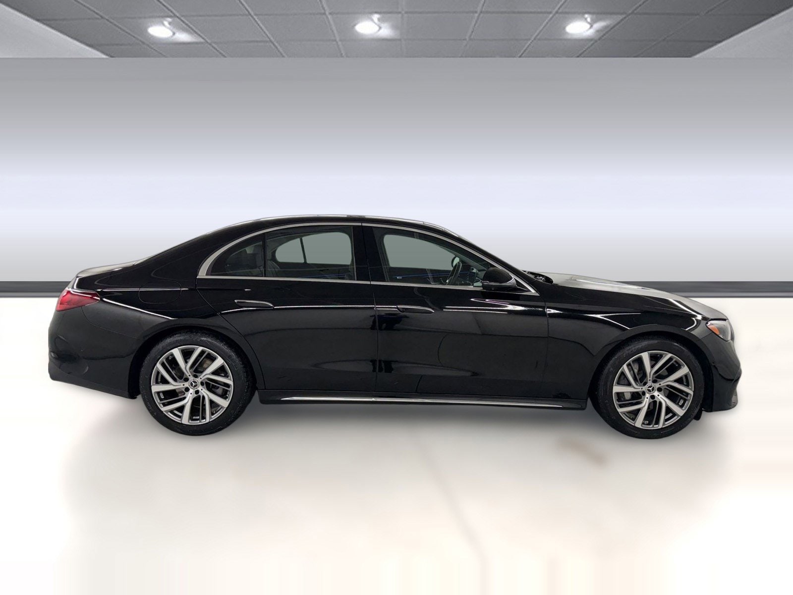 2026 Mercedes-Benz E-Class photo 3