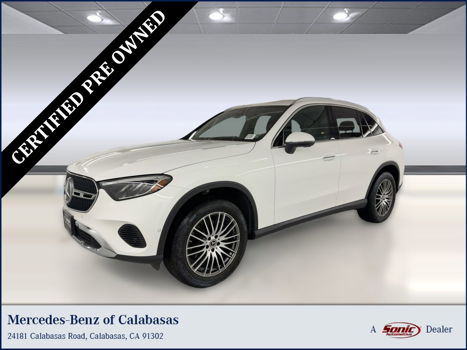 2025 Mercedes-Benz GLC Base's photo