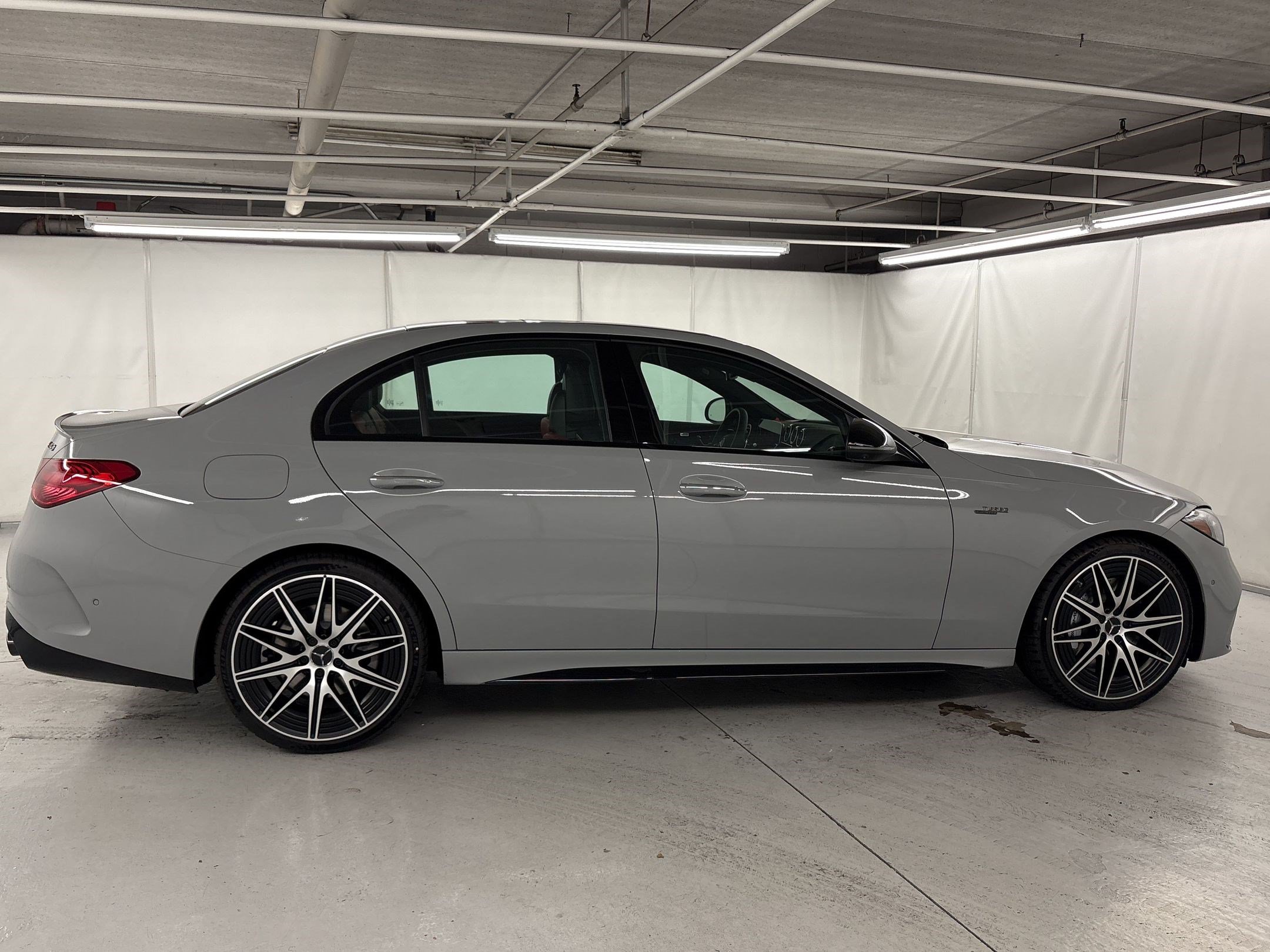 AMG C 43 4MATIC Sedan