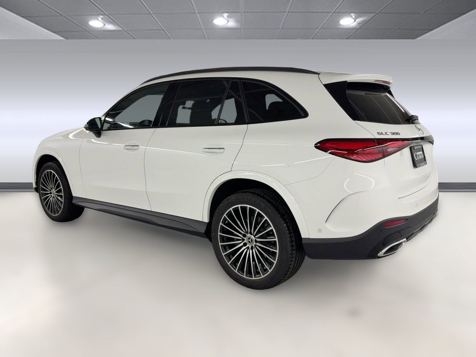 2026 Mercedes Benz GLC 300 photo 2