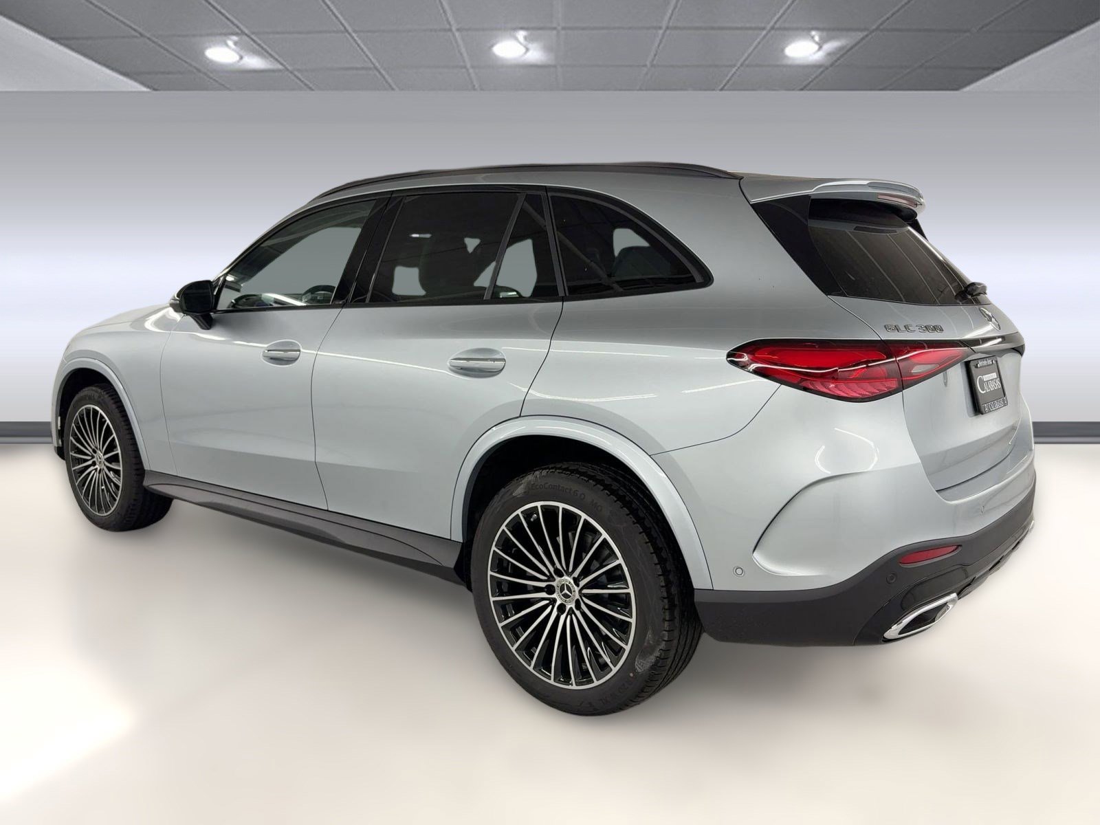 2026 Mercedes Benz GLC 300 photo 3