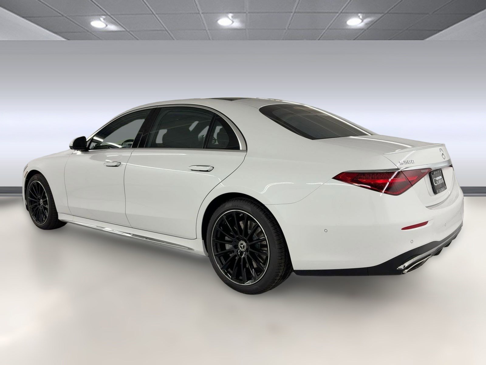 2026 Mercedes Benz S 580 4MATIC photo 3