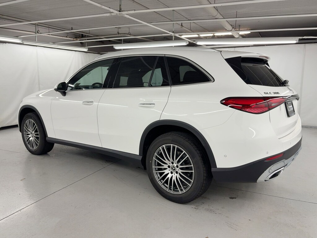 New 2026 Mercedes-Benz GLC 300 SUV