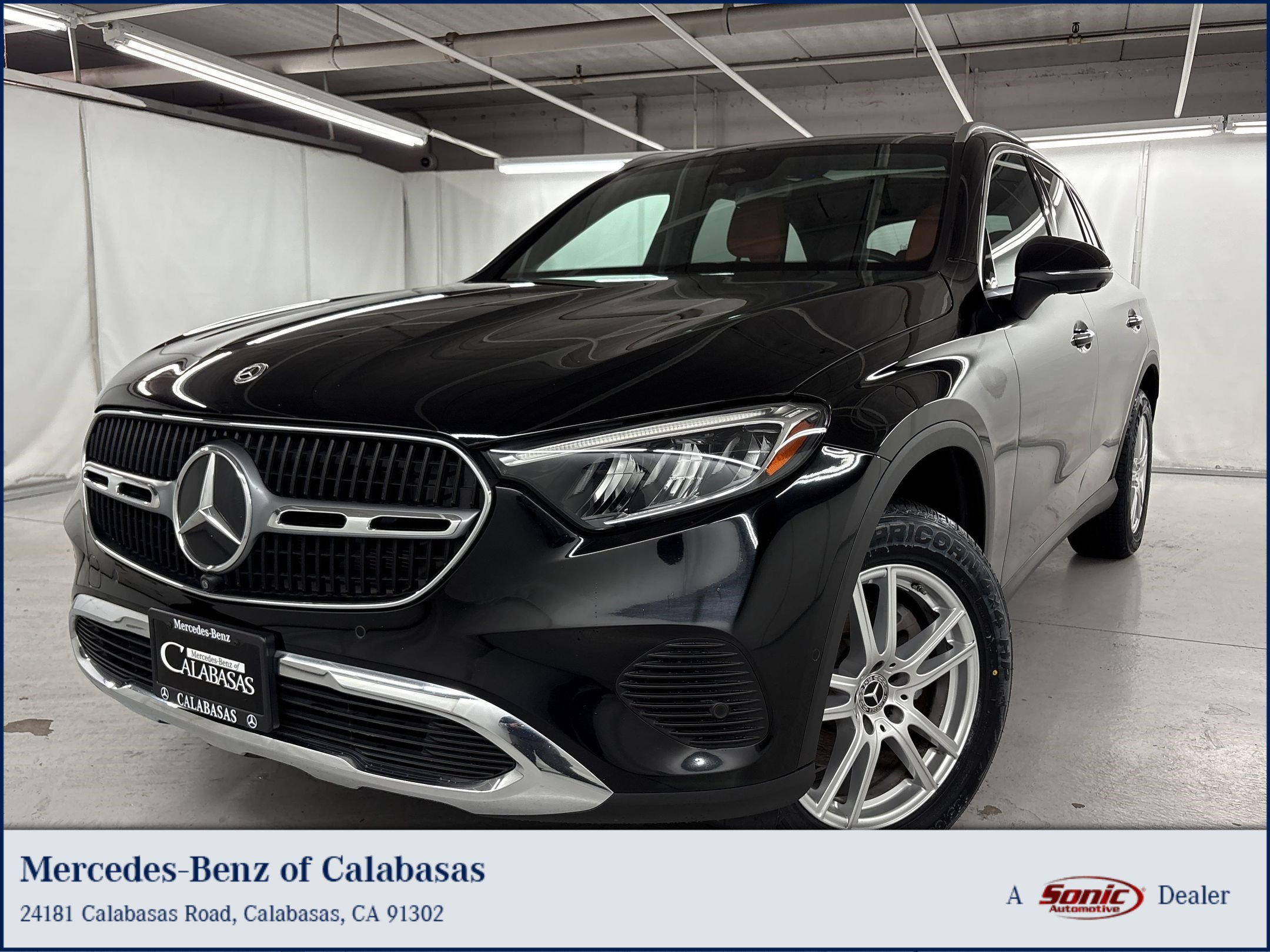 2023 Mercedes-Benz GLC GLC 300's photo