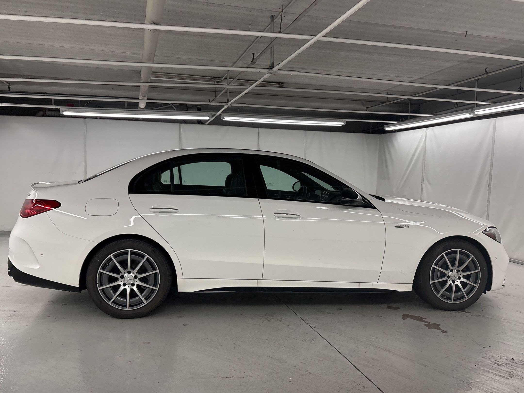 AMG C 43 4MATIC Sedan