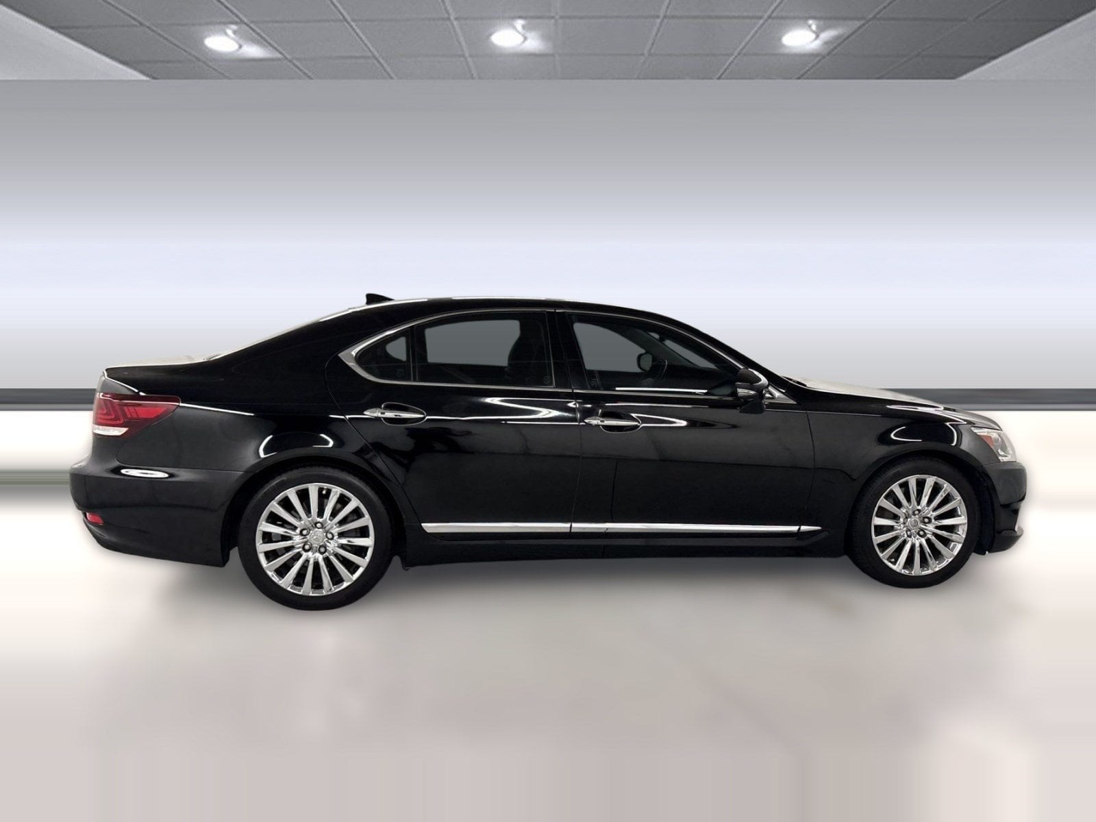 LS 460 Sedan