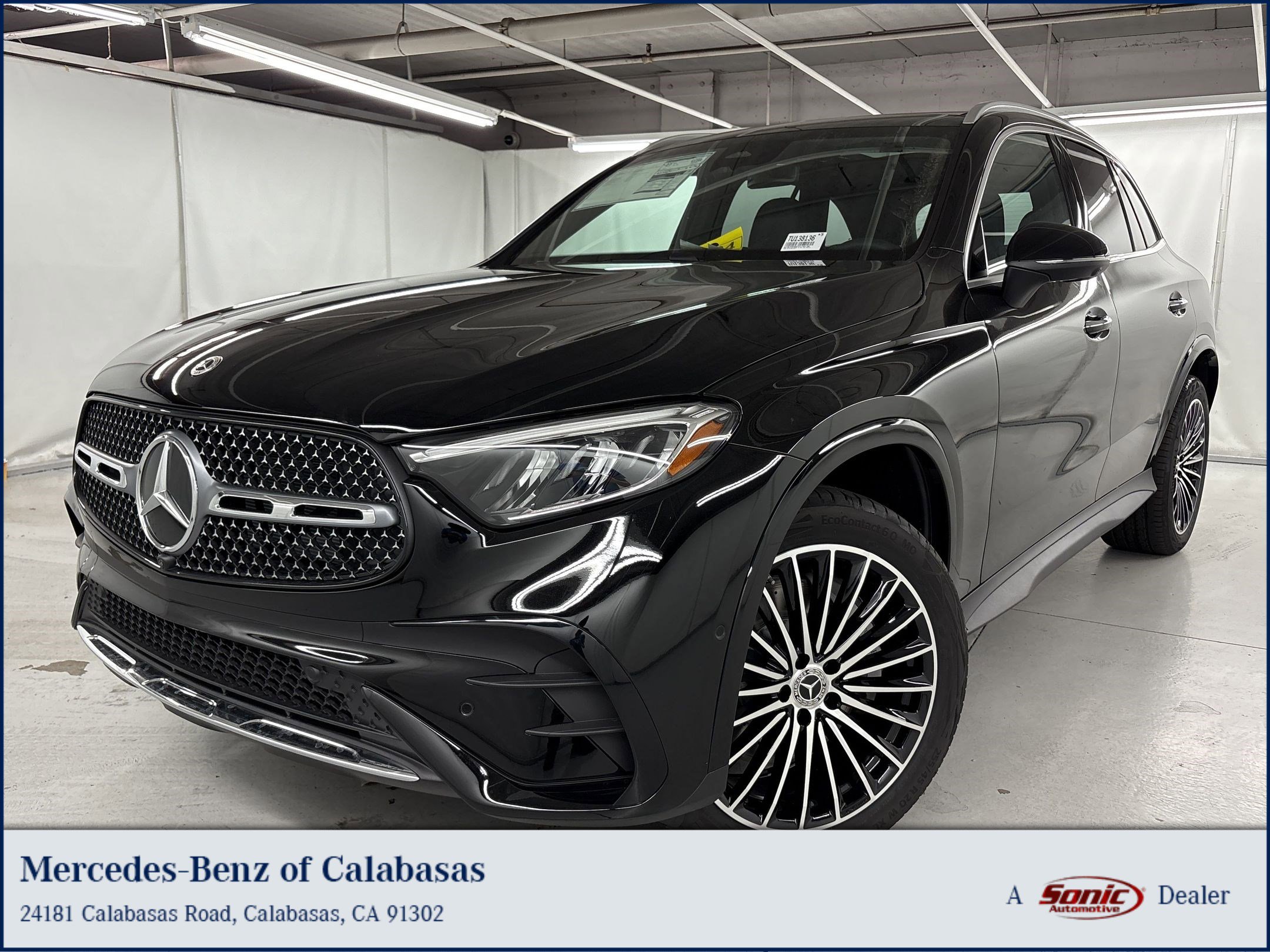 2026 Mercedes-Benz GLC's photo