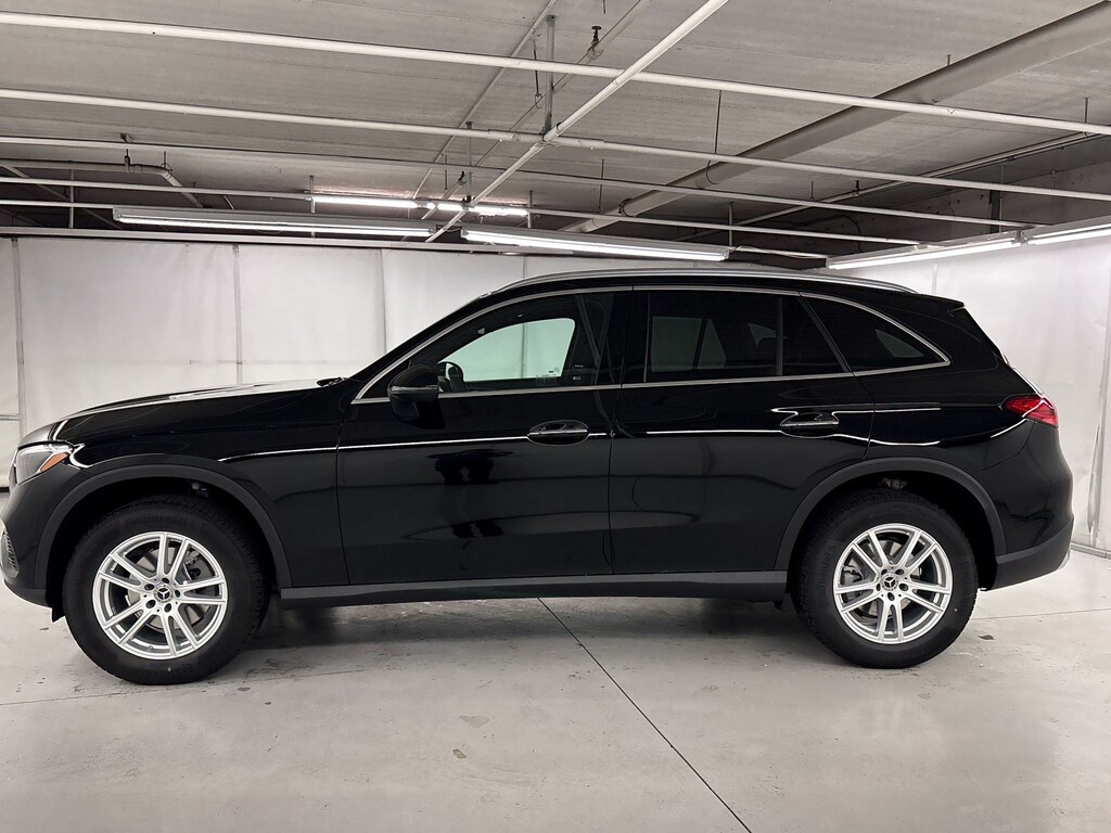 New 2026 Mercedes-Benz GLC 300 SUV
