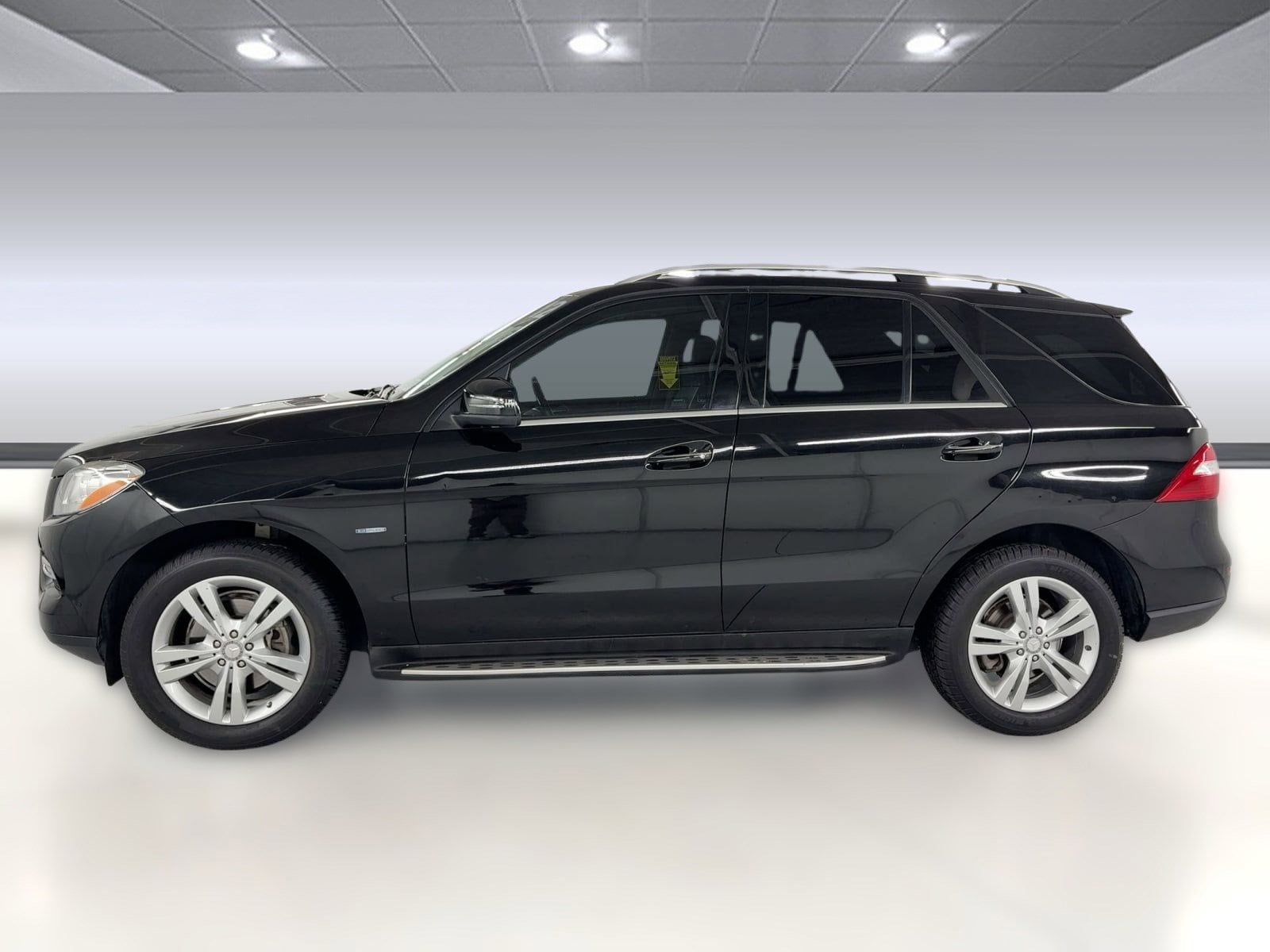 Used 2012 Mercedes-Benz M-Class ML350 with VIN 4JGDA5HB2CA012503 for sale in Calabasas, CA