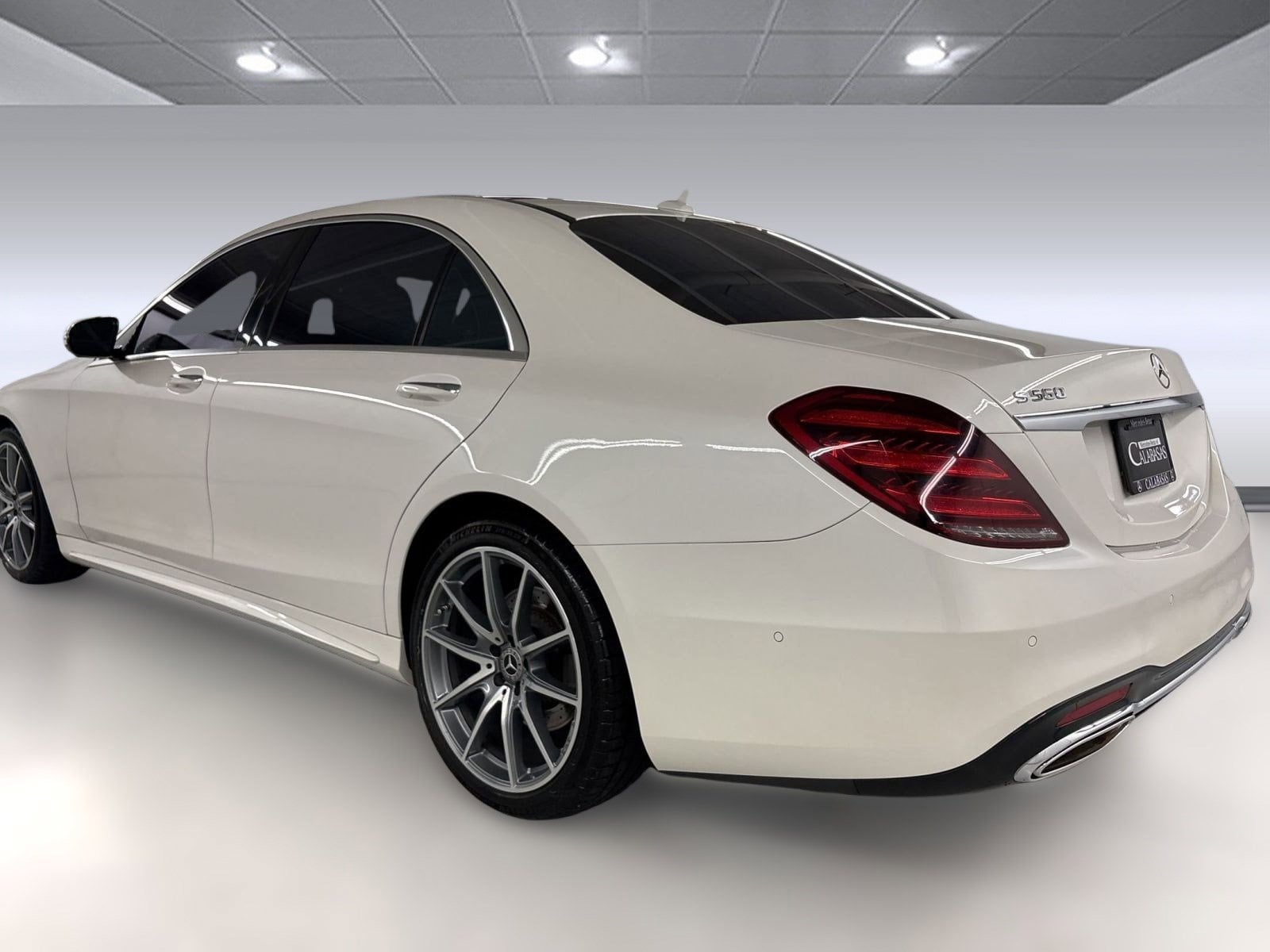 2019 Mercedes-Benz S-Class S 560 photo 2