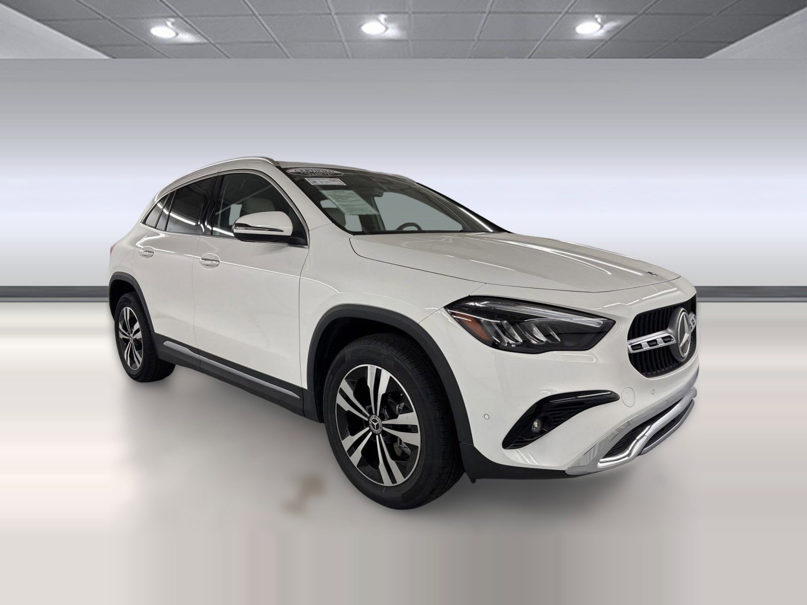 2025 Mercedes-Benz GLA 250 photo 5