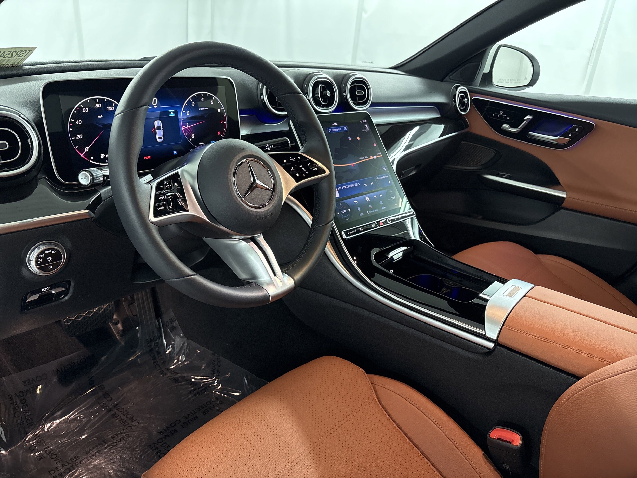 2025 Mercedes Benz C 300 Sedan photo 4