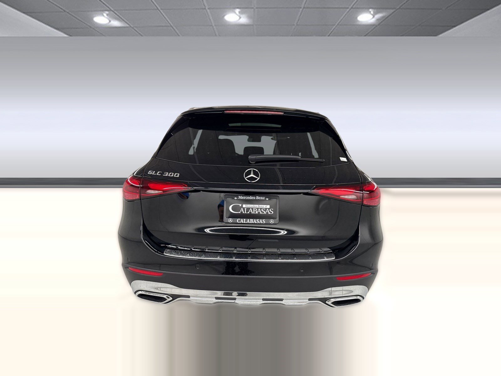 2026 Mercedes-Benz GLC 300 photo 3