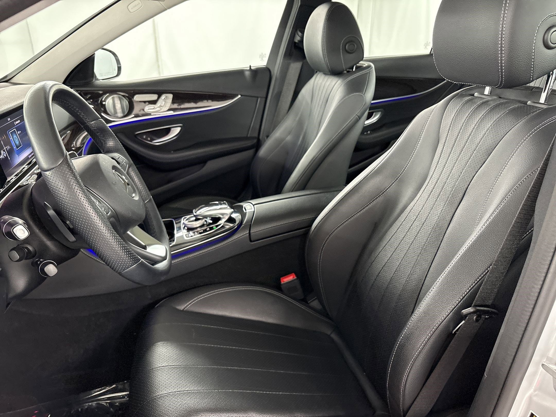 2018 Mercedes-Benz E-Class E 300 photo 4