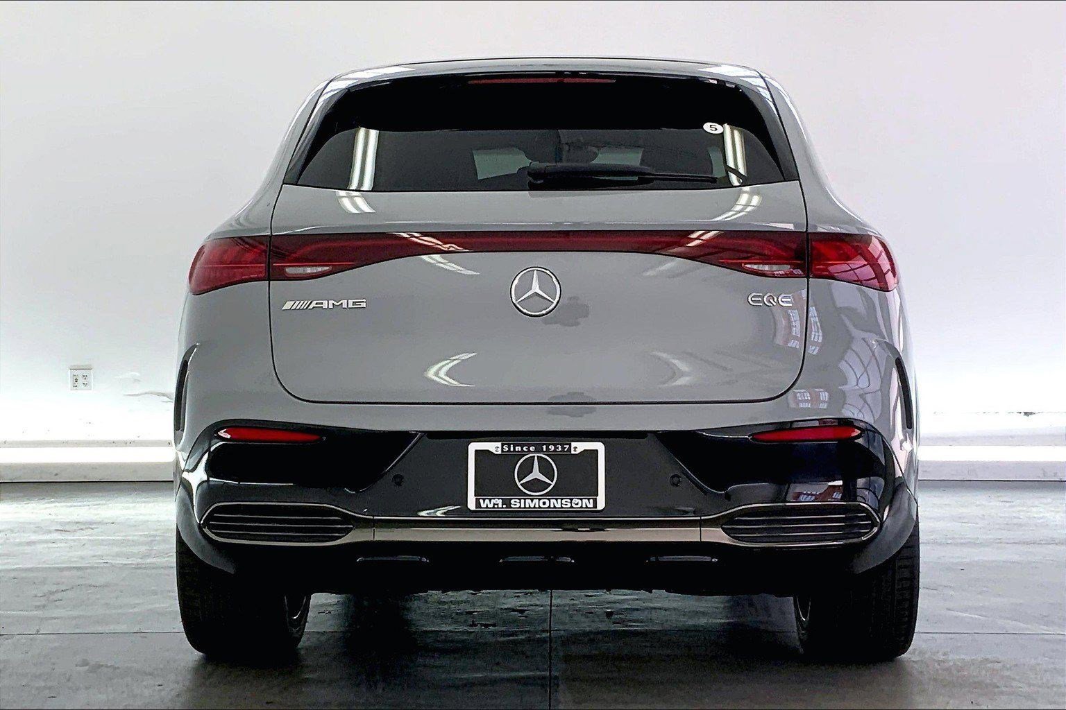2025 Mercedes Benz EQE SUV AMG photo 3