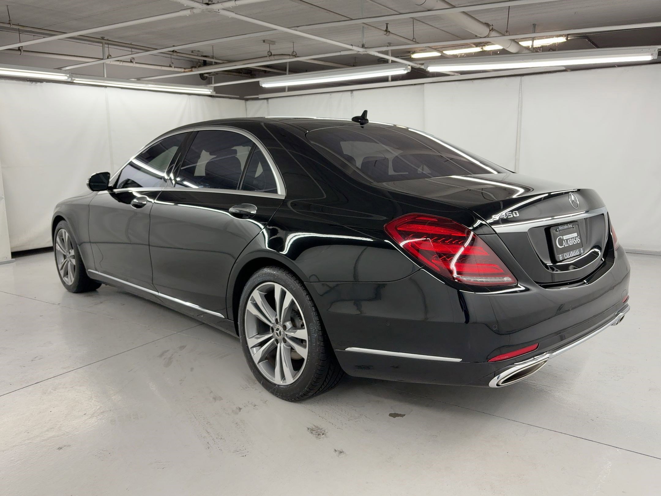 2019 Mercedes Benz S 450 photo 2