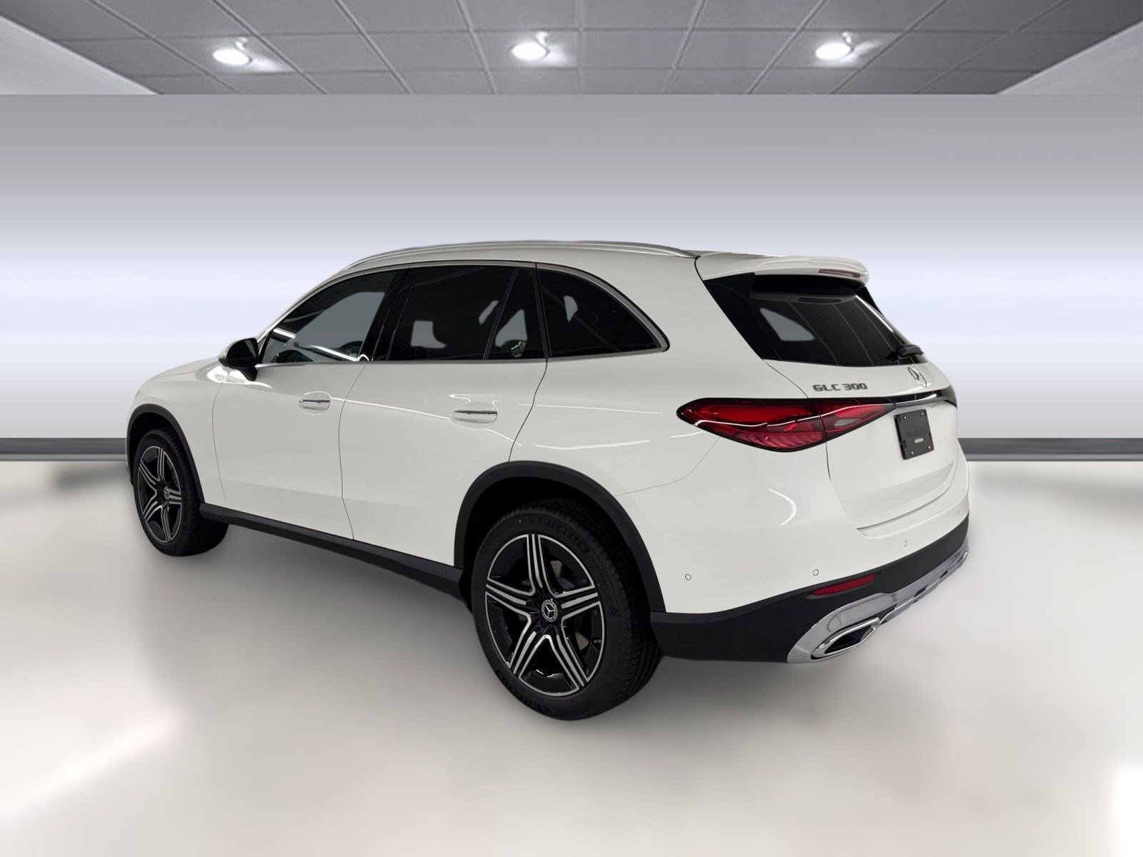 2026 Mercedes Benz GLC 300 photo 3