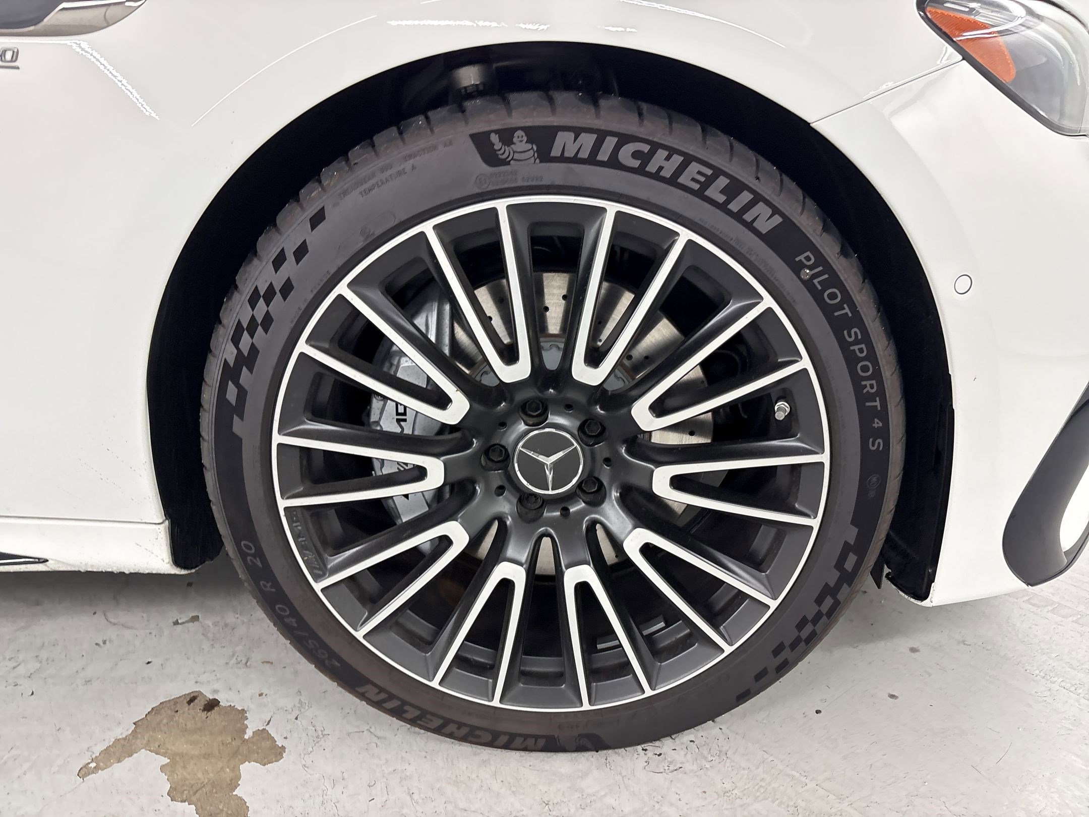 2026 Mercedes-Benz E-Class AMG E53 - Photo 12